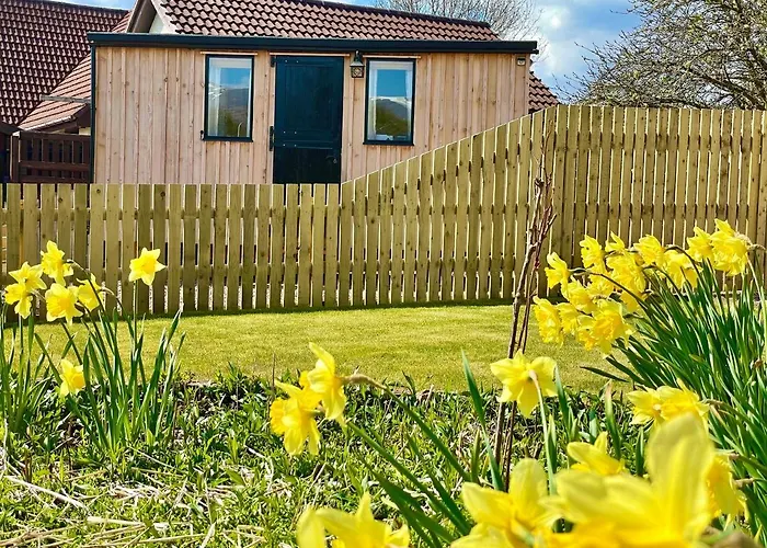 Per Ardua Shepherds Hut