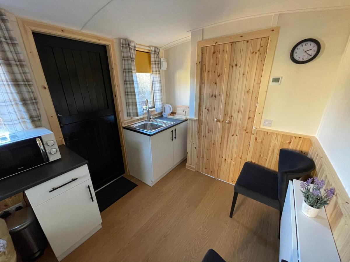 Apartment Per Ardua Shepherds Hut *